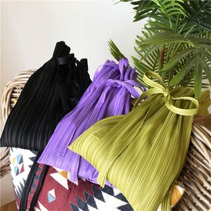 bao Other Bags Women Latest Miyake Fold Designer Bag Shoulder Bag Fashionable Portable Laced Linen Bag Pleated Sack Bag Unicorn Bag 230303