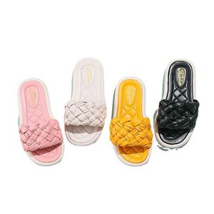 Slipper Summer Fashion Girls Sandals Плоские каблуки тапочки плетения детские девочки пляжные туфли домашние детские тапочки SH128 T230302