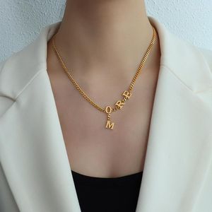 Halsband Mode Gold Farbe MEHR Brief Halskette Für Frauen Hypoallergen Titan Stahl Französisch Design Schmuck Kragen