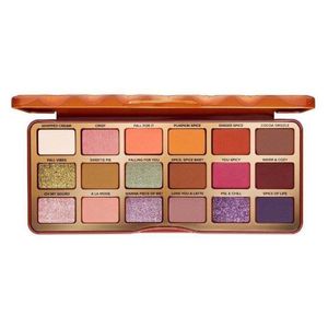 Lidschatten Neue 18 Farben Kürbis Lidschatten-Palette Make-up Weihnachten Classic Spice Matte Shimmer Drop Delivery Gesundheit Schönheit Augen Dhfo3