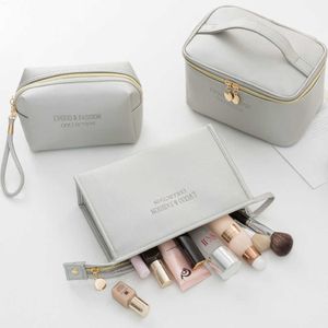 Bolsas de cosméticos Casos 1 PC PC GRANDE Mulheres Bolsa Cosmética Pu Couro Impermeável Zipper Maquia