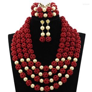 Kolczyki naszyjne Zestaw Wine Wine Red African Coral Peads Nigerian Wedding Bridal Jewelry 2023 Handmade HX538