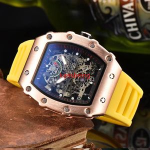 s18 Men's and women's leisure business watch silicone strap sports quartz watches men's chronograph 147