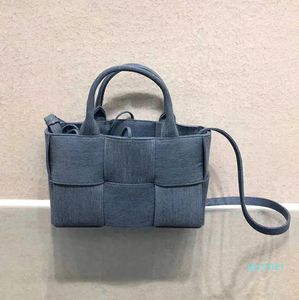 Дизайнерские сумки Bag Tote Ins сетчатая красная же джинсовая холщовая тканая сумка большой вместимости осенне-зимняя женская сумка