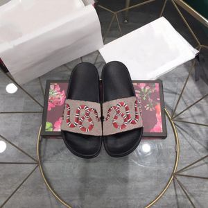 Designer Slippers For Women Mens Slides Floral Brocade Flats Gear Bottom Tiger Snaker Ace Bee Flop Flip Scuffs Casual Fashion Beach Shoes Sandals