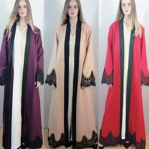 Etniska kläder Dubai Abaya Turkiet Kaftan Islamiska muslimska femme Lace Long Dress Marocain Qatar Oman Cardigan Robe for Women Kimono