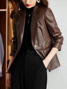 Giacca da donna in pelle 2023 primavera chic ed elegante da donna Giacca da donna con colletto rovesciato alla moda di alta qualità Z310
