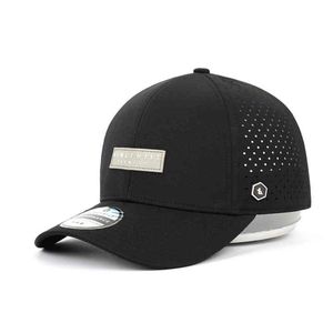 Kundenspezifische hochwertige 6 Panel Quick Dry Polyter Melin Baseball Cap Herrenmode PVC Patch Laser Cut Hole Perforated Dad Hat286Q