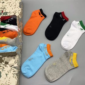 202356 100% algodão meia casual verão meias masculinas 8 estilos mangueira feminina 5pcs 1 caixa cores aleatórias são confortáveis de usar