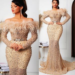 2023 ASO ASO EBI Champagne Mermaid Prom Dresses Feather Reded Crystals Evening Party Second Second Disparty Condragement Dression ZJ4004