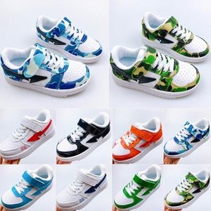 Barnskor Bapestas Baby Pojkar Flickor Baped Sta Sports Sneakers Barn Ungdom Spädbarn Abc Camo Grön Blå Svart Sko Designer Platform Trainers