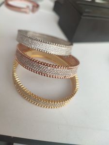 Gold Diamond Tennis Armband Designer Bangle Två färger överlappar designer smycken femme silver set enkla kärlek kvinnor män par armband guld juveleri parti gåva