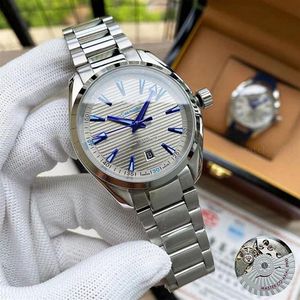 Nuovi prodotti di moda europei e americani orologi Orologio da uomo di lusso movimento meccanico automatico specchio zaffiro impermeabile Desi230l