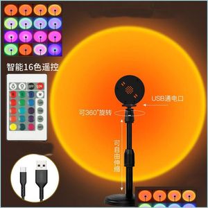 LED -ljus sticker USB Rainbow Sunset Red Projector Night Glow Stick Sun Projection Table Lamp Bedroom Bar Cafe Wall Decorative Lighti Dh9gu