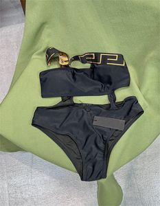 2023 Baddräkt Bikini Set Dam Bodysuit Tvådelad Badkläder Bikinis Snabb leverans Baddräkter