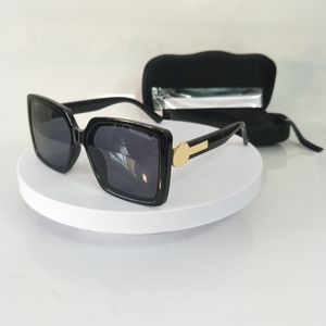 Óculos de sol quadrados para mulheres Proteção UV Mens Sun óculos Projeto de tendência Goggles