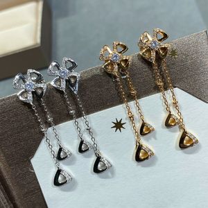 Buigari Tassels Delta Designer Dangle Earrings For Woman Officiella reproduktioner Luxury Diamond Classic Style SMEEXKE PREMIUM GENTER 024