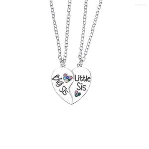 Pendant Necklaces 2 Pcs Elegant Big Sister Little Necklace Women Hollow Heart Puzzle Sis Friend Family Jewelry Gifts