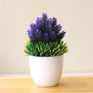 Ghirlande di fiori decorativi Mini piante artificiali Bonsai Piccolo vaso di pino Tavolo da ufficio finto Ornamenti in vaso Decorazioni per il giardino di casa