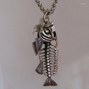 Hänge halsband Lucky Biting Hook Fish Bone 316l Rostfritt stålkorg kedja halsband