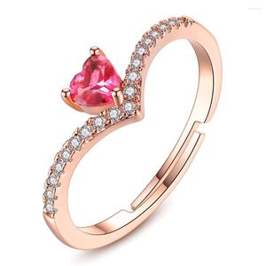Bröllopsringar röd hjärta kristall justerbar ring granat rose guld damer äktenskap unikt personlighet uttalande tillbehör flickvän gåva
