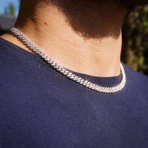 Yu Ying Wholesale Price 925 Silver Single Rows 6.5mm 10mm Wide Moissanite Diamond Necklace Cuban Link Chain for Mens/women