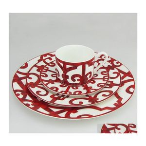 car dvr Dishes Plates Bone China Dinner Plate Spanish Red Grid Dish Art Design Dinnerware Sets 201217 Drop Delivery Home Garden Kitchen Din Dhdjr