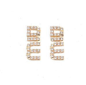 Os designers de marca de luxo de 18k simples de 18k candidam letras Stud 925 Silver Women Women Crystal Rhinestone Brincô Longo 2Color