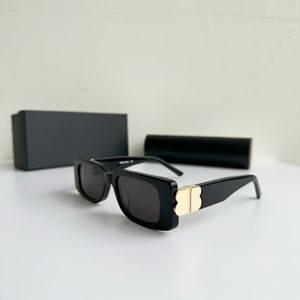 Lyxiga rektangulära solglasögon för kvinnor Modemärke deisnger Helram UV400-lins Sommar damstil Litet fyrkantigt UV-skydd kommer med fodral 0096