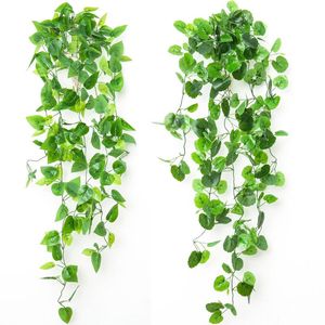 Decorative Flowers 1.1M Home Decor Artificial Ivy Leaf Garland Plants Vine Fake Foliage Creeper Green Wreath Hanging