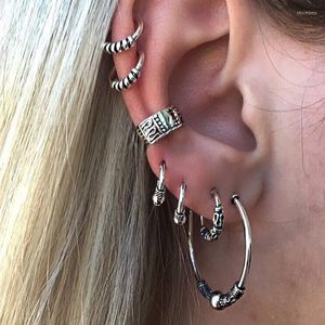 Серьги с серьгами 7pcs/set Clips Серьга для женщин унисекс минималистский хрящевой обруч набор модных уш