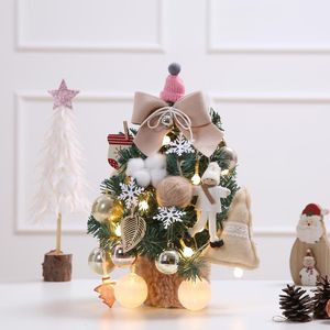 Julekorationer Mini Artificial Tree med LED -stränglampor Ornament Tabell Centerpieces Diy Decoration Xmas GiftSchristmas Deco