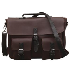 Портфели 2023 Crazy Horse Leather Business Men's Men's Men's Male Male Fashion Bealk Sag Men Messenger Boy Casual Tote Компьютерная сумочка