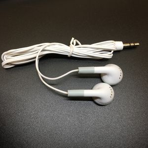 White Cheapest Disposable Cell Phone Earphones /Headset/Earbuds for Stall Party Museum Bus or Train Plane school as gift 500pcs/lot