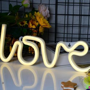 Dekoracja imprezy Kreatywny kształt miłości LED Neon Light Wedding Walentynki Znak Lampa Nocna bateria zasilana baterią