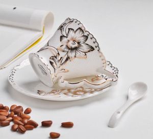 Europeisk stil Simple China Bone Coffee and Tea Sets eftermiddag Time Drinkware5639849