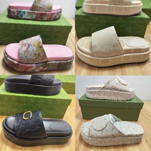 Denimplattform glider sandaler duk toffel multicolor linin tyg lyx designer sandal lady glid plattform kil regnbågar sommar tofflor för kvinnor