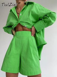 여자 2 피스 바지 무두질 캐주얼 여성 짧은 세트 트랙 슈트 라운지웨어 2 피스 여성 의상 대형 긴 셔츠와 하이 허리 반바지 녹색 230303