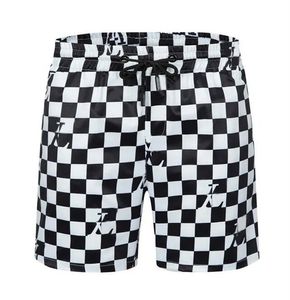 Mens Designers Shorts Summer Men Beach Pants Casual Designer Short Sports Fashion Quick Drying Black and White Asian Size M-4XL 06