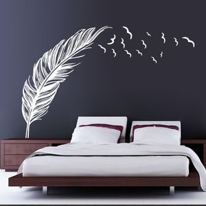 Adesivi murali Uccelli creativi che volano Piuma Adesivo Casa Camera da letto Soggiorno Moderno Tattoo Art Decor Finestra