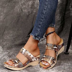 Sandalen Damen Sandalen Open Toe Slipper Outdoor Wedges Bequeme Flip Flop Serpentine Platform Fish Mouth Orthopädische Keilsandalen Z0306