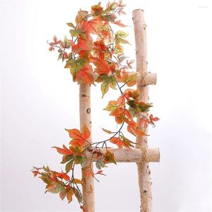 Dekorativa blommor Gröna hängande vinstockar Simulering Väggdekor Konstgjorda plastväxter Fake Autumn Leaves Garland Tree Lvy