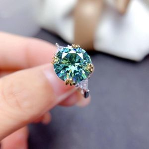 Cluster Rings YUZBT 18K White Gold Plated 5 Excellent Cut Real Diamond Past Blue Green Moissanite Four Prong Ring Wedding Jewelry