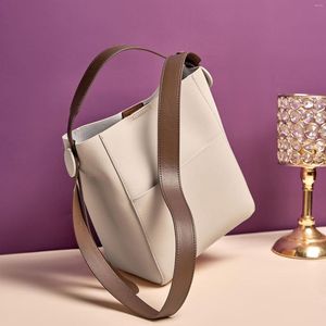 Evening Bags Women Leather Large Capacity Bucket Bag Fashion Versatile One Shoulder Messenger
