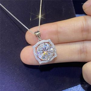 Chains 1ct 5ct Moissanite Pendant Necklace D Color Lab Made Women 925 Silve Committed Wife Wedding Anniversary Jewelry Premium Gift