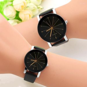 Wristwatches 2Pcs Couple Watches Simple Trendy Sun Ray Pattern Dial Lovers Fashion Quartz Female Male Clocks Relogio FemininoWristwatches