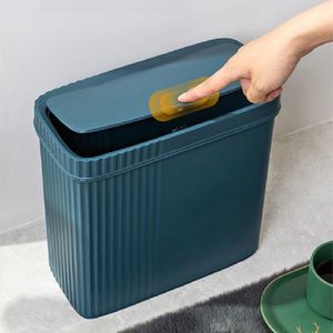 Avfallsfack återvinning av bin Smart Trash Can Lid Desk Assessories Badrum Förvaring Rengöringsverktyg Kökspapper Hink Containrar Avloppskorgen 230306
