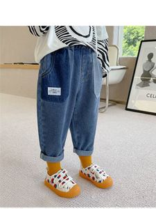 Jeans Jeans infantis Jeans Spring e Autumn Korean Baby Splicing Fashion Fashion calça casual Casual Jeans de moda infantil 230306