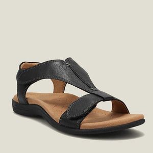 Sandalet Kadın Dayanıklı yumuşak açık plaj sandalet retro ayak bileği kayışı hafif yürüyüş ayakkabıları sandalet üzerinde kayma kadın ayakkabı z0306