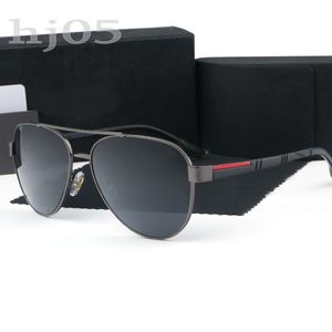 Mens sunglasses designer luxury glasses black summer beach leisure portable lunette de soleil fashion thin metal frame aviators sunglasses for men PJ024C23